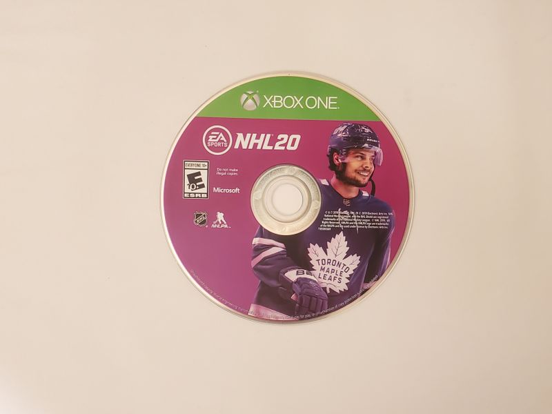 Microsoft Xbox One NHL 20 video game