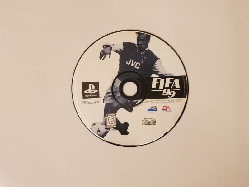 Sony PlayStation 1 FIFA 99 video game