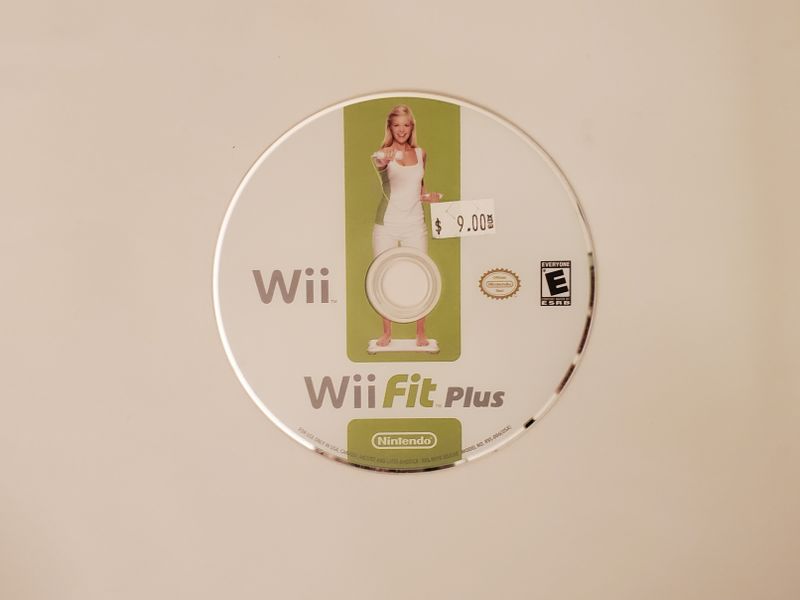 Nintendo Wii Wii Fit Plus video game