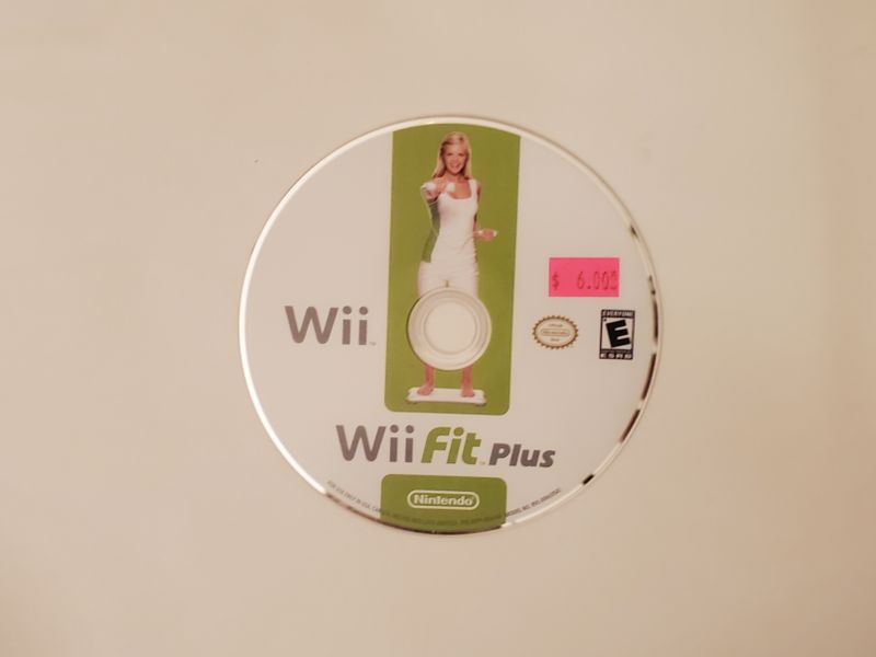 Nintendo Wii Wii Fit Plus video game