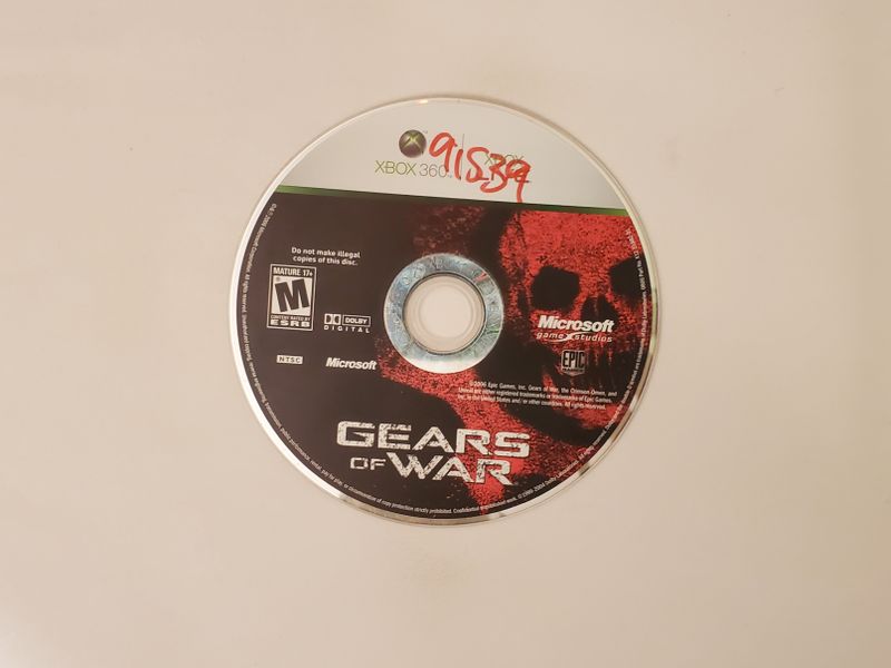 Microsoft Xbox 360 Gears of War video game