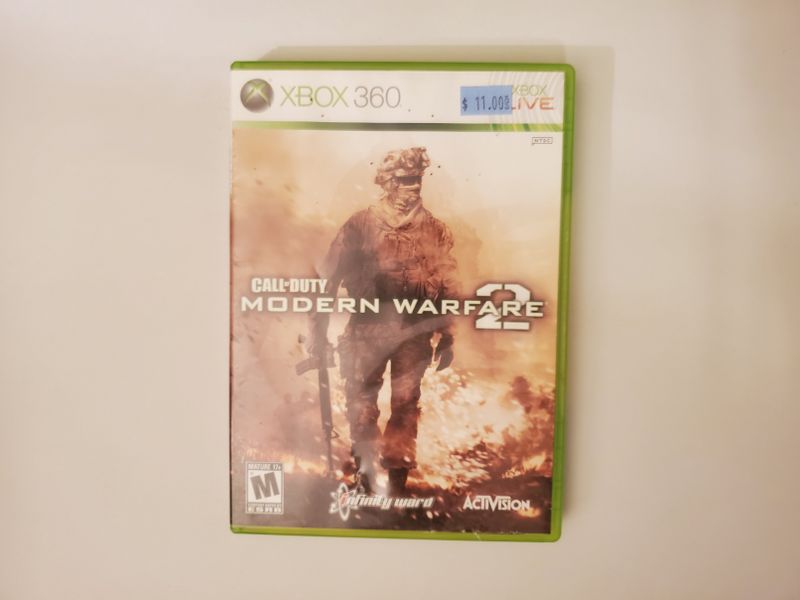 Microsoft Xbox 360 Call of Duty Modern Warfare 2 video game