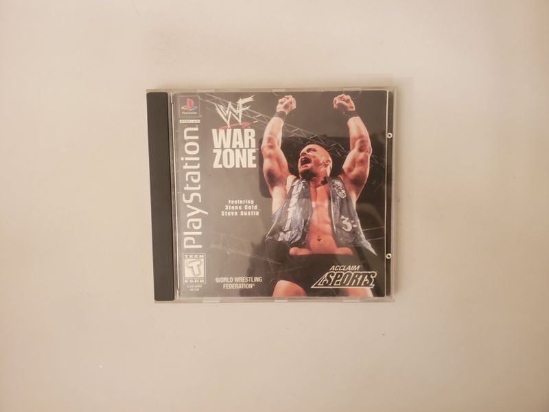 Sony PlayStation 1 WWF War Zone video game