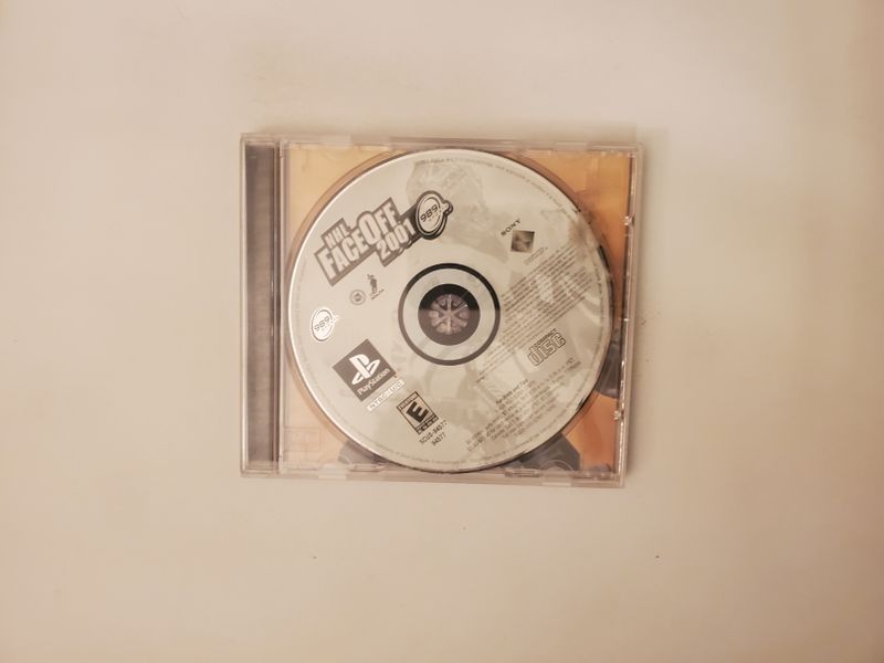 Sony Playstation 1 NHL Faceoff 2001 video game