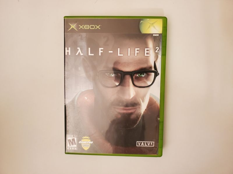 Microsoft Xbox Half-Life 2 video game