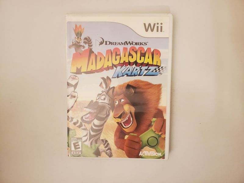 Nintendo Wii Madagascar Kartz video game
