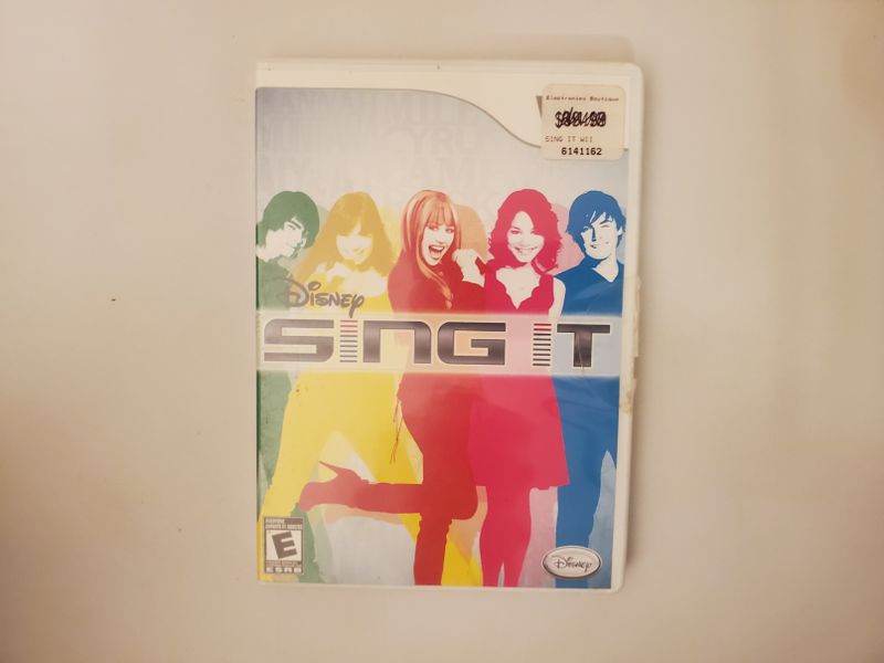 Nintendo Wii Disney Sing It video game