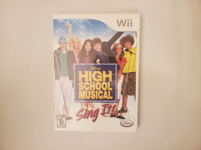 Nintendo Wii Disney High School Musical: Sing It! video game