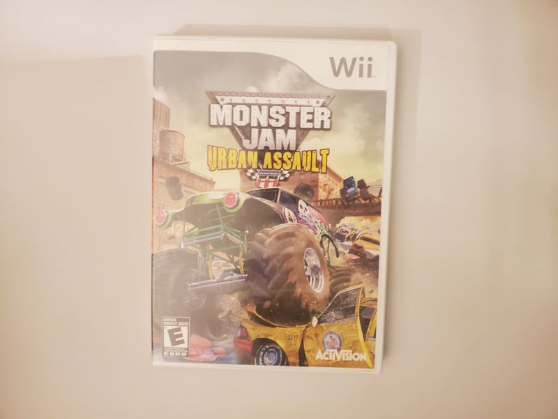 Nintendo Wii Monster Jam Urban Assault video game