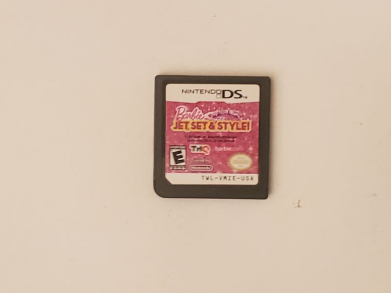 Nintendo DS Barbie Jet, Set & Style! video game