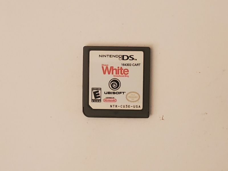 Nintendo DS Shaun White Snowboarding video game