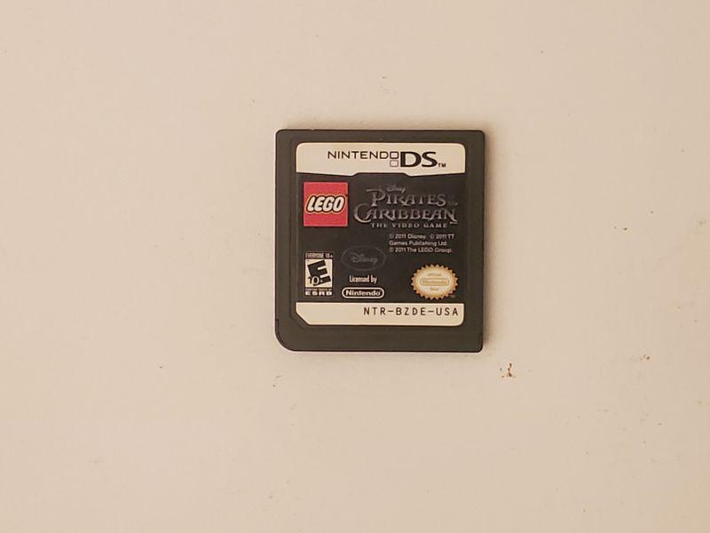 Nintendo DS LEGO Pirates of the Caribbean: The Video Game video game