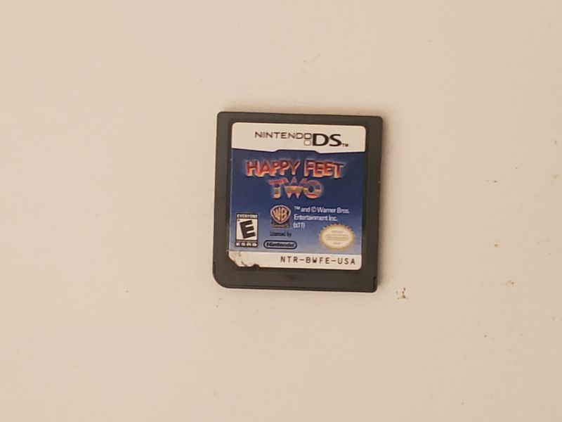 Nintendo DS Happy Feet Two video game