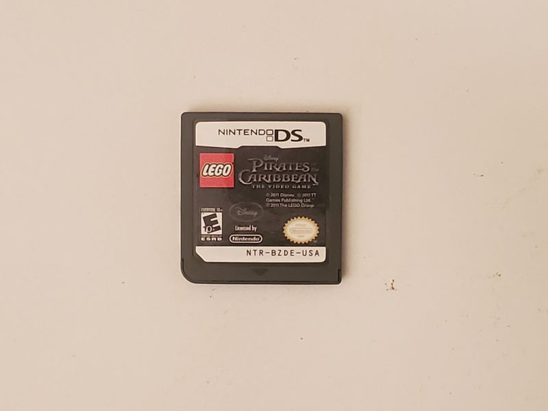 Nintendo DS LEGO Pirates of the Caribbean: The Video Game video game