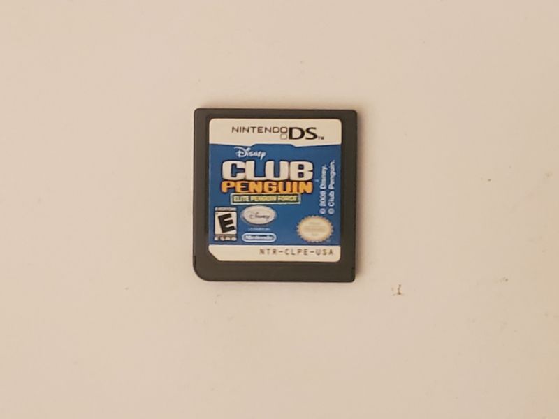 Nintendo DS Club Penguin: Elite Penguin Force video game