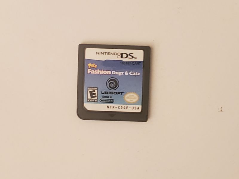 Nintendo DS Petz Fashion: Dogz & Catz video game