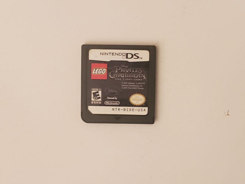 Nintendo DS LEGO Pirates of the Caribbean: The Video Game video game