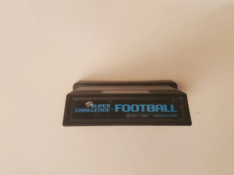 Atari 2600 Super Challenge Football video game