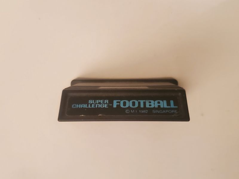 Atari 2600 Super Challenge Football video game