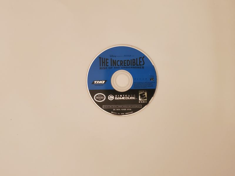 Nintendo Gamecube The Incredibles Rise of the Underminer video game