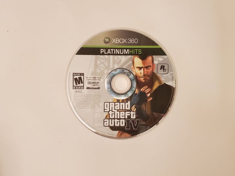 Microsoft Xbox 360 Grand Theft Auto IV [Platinum Hits] video game