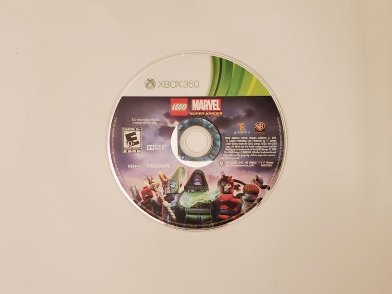 Microsoft Xbox 360 LEGO Marvel Super Heroes video game