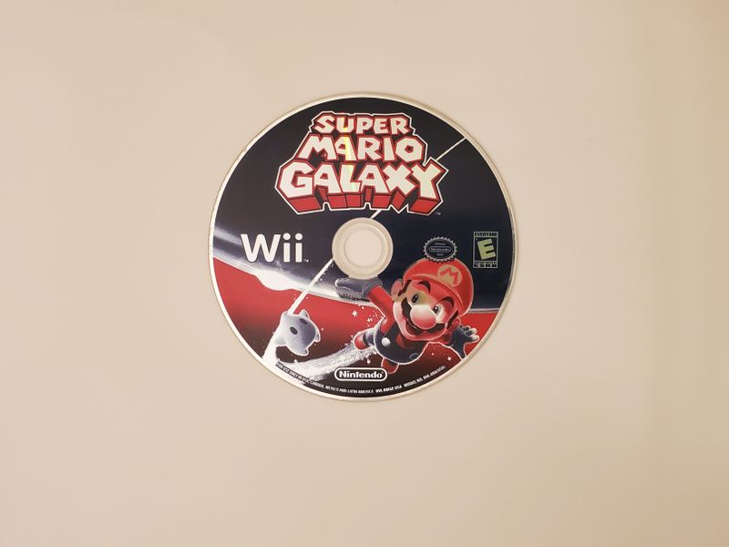 Nintendo Wii Super Mario Galaxy video game