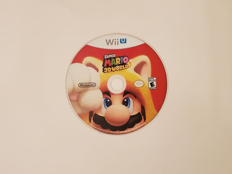 Nintendo Wii U Super Mario 3D World video game