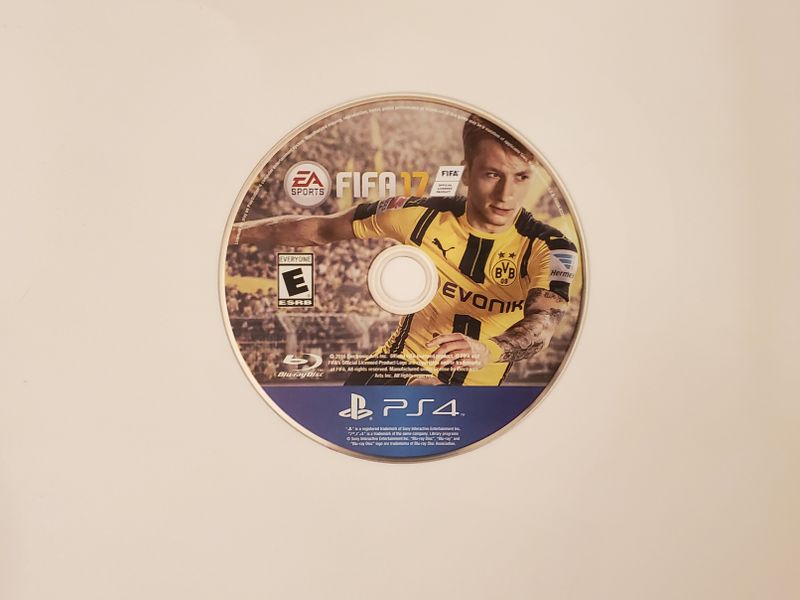 Sony Playstation 4 FIFA 17 video game