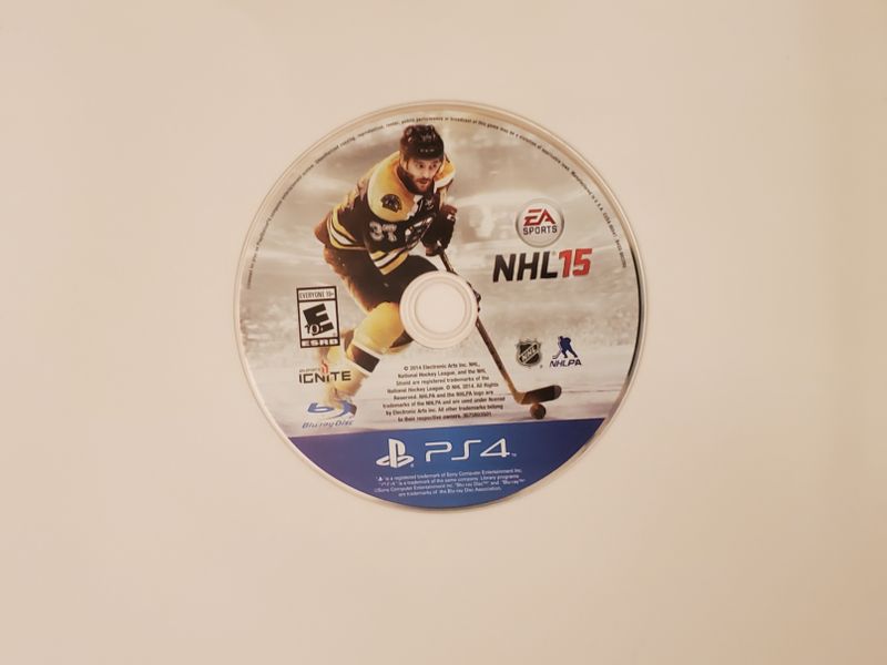 Sony Playstation 4 NHL 15 video game