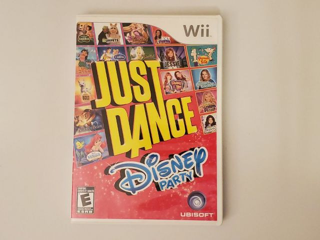 Nintendo Wii Just Dance: Disney Party video game