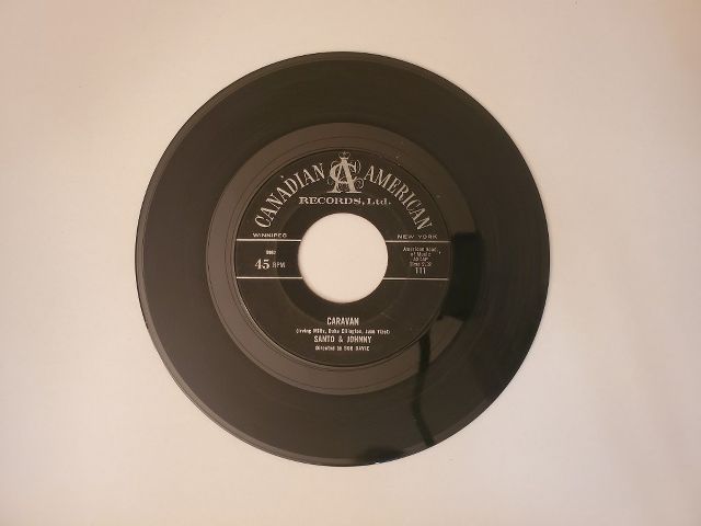 Santo & Johnny Caravan / Summertime vinyl record