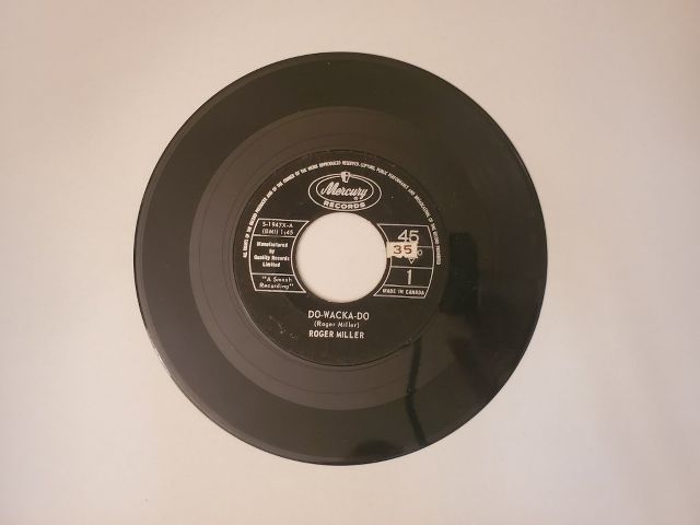 Roger Miller Do-Wacka-Do / Love Is Not For Me vinyl record