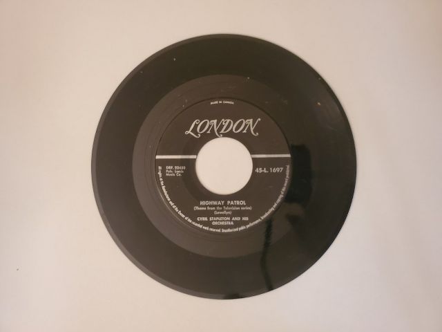 Cyril Stapleton and His Orchestra Highway Patrol (Theme from the Television Series) / Maids of Madrid vinyl record