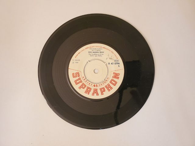 Traditional Club Pod na?ima okny / Slovenske Mamicky vinyl record