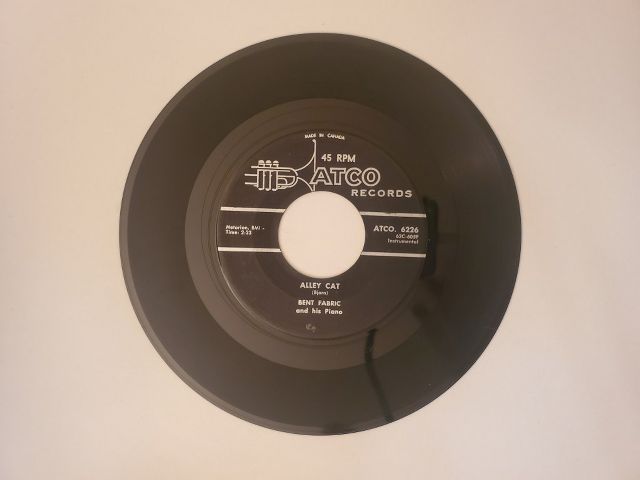 Bent Fabric Alley Cat / Markin' Time vinyl record