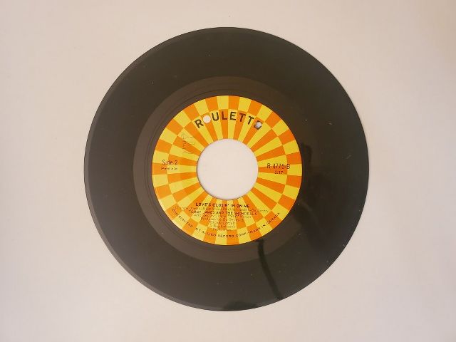Tommy James and the Shondells Love's Closin' In On Me / Out of the Blue vinyl record