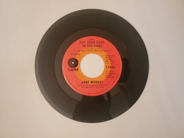 Anne Murray Put Your Hand in the Hand / It Takes Time vinyl record