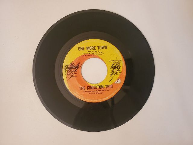 The Kingston Trio One More Town / She Was Too Good to Me vinyl record