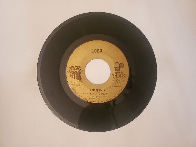 Lobo A Big Red Kite / Don't Expect Me to Be Your Friend vinyl record