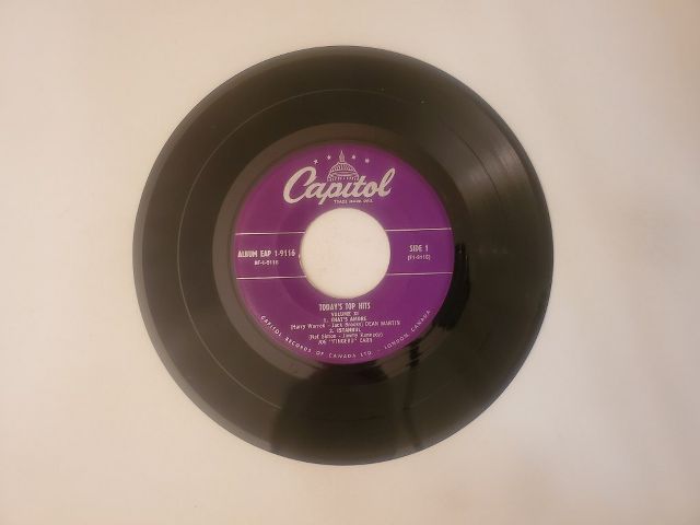 Various Today's Top Hits Volume IX / Stranger in Paradise,Rochelle vinyl record