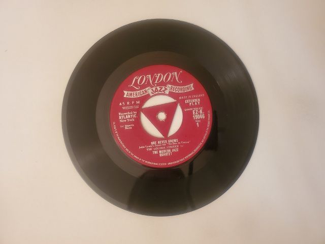 The Modern Jazz Quartet One Never Knows / One Never Knows vinyl record