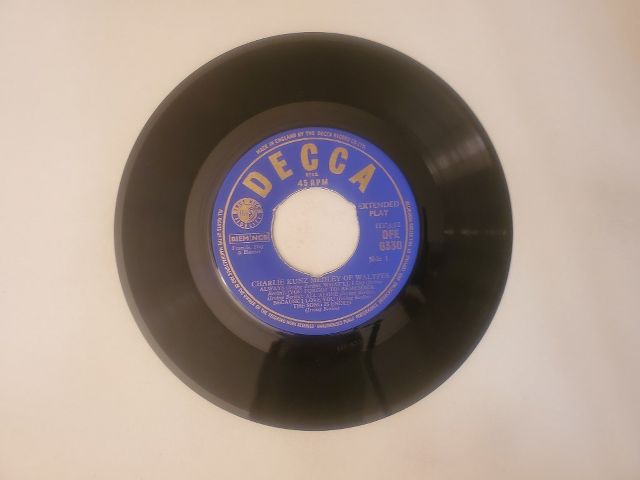 Charlie Kunz Medley of Waltzes / Medley of Waltzes vinyl record