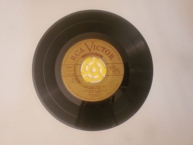 Enrico Caruso Bizet - La Fleur / Je Crois Entendre Encore vinyl record