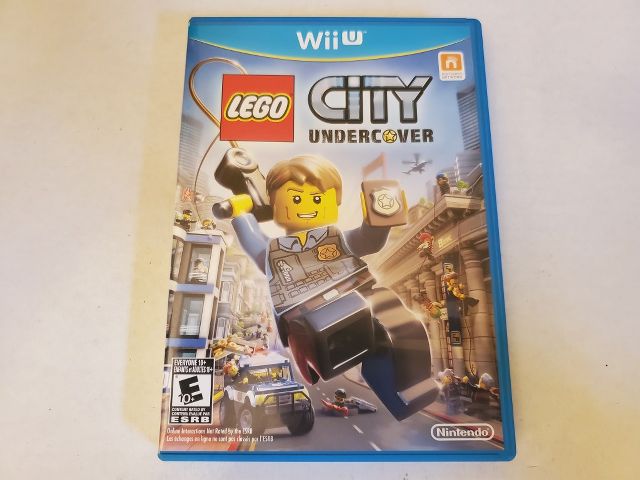 Nintendo Wii U LEGO City Undercover video game