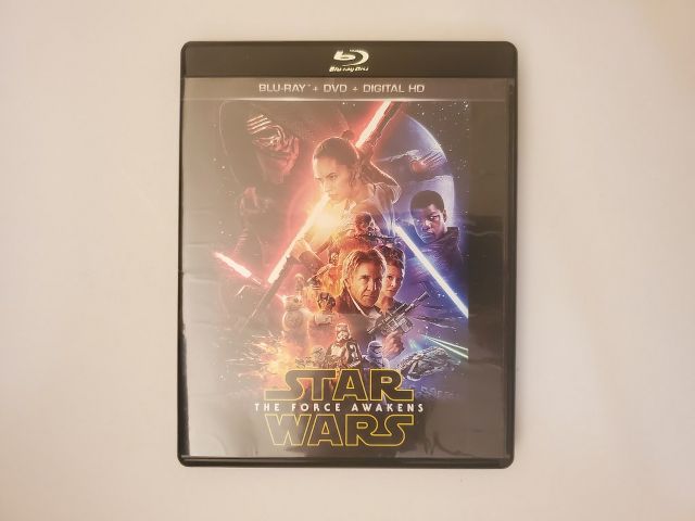 Blu-Ray Star Wars: The Force Awakens video game
