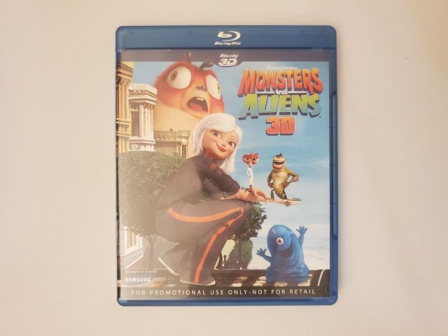 Blu-Ray Monsters vs. Aliens 3D video game