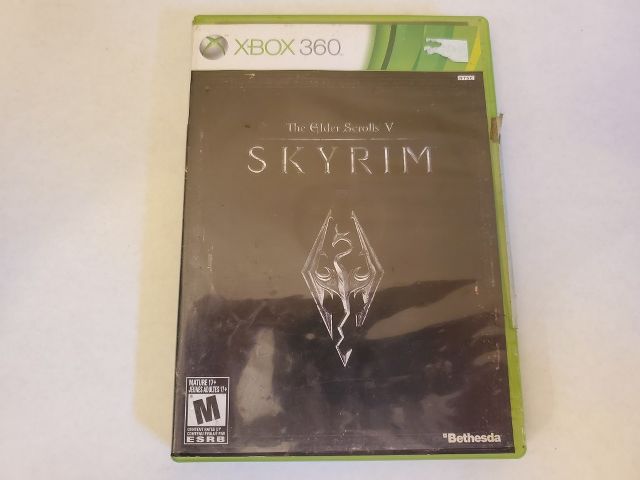Microsoft Xbox 360 Skyrim The Elder Scrolls V video game