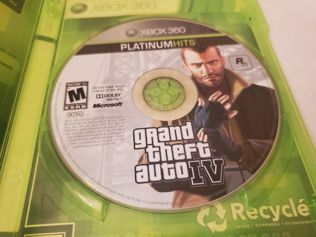 Microsoft Xbox 360 Grand Theft Auto IV Platinum Hits video game