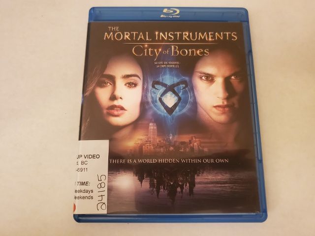 Blu-Ray The Mortal Insruments City of Bones video game